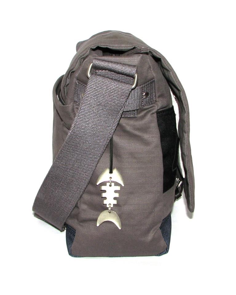 Сумка на плечо INVICTA SHOULDER KODIACK grey Сумка на плечо INVICTA SHOULDER KODIACK grey